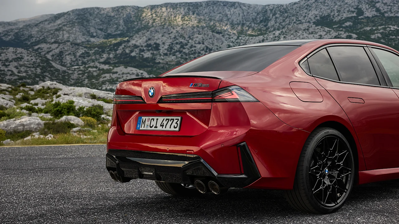 BMW M350 الجديدة بنظام 48V Mild Hybrid